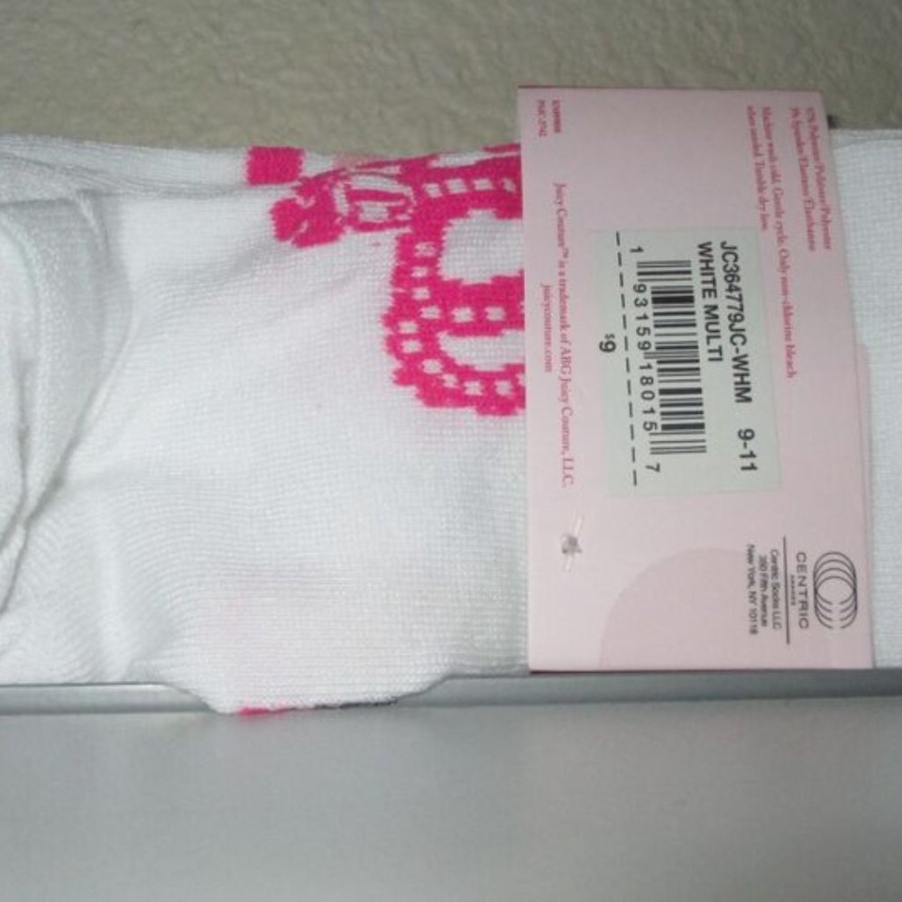 Juicy Couture 4 pairs no show socks sz 5-10 Pink&white multi w/Logo designs - Picture 5 of 7